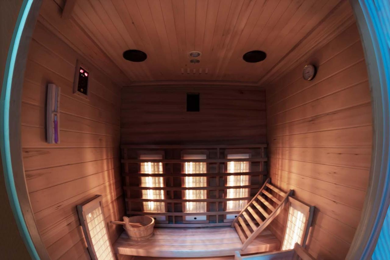 La Kaz Rhumantique Sauna And Spa Privatif La Riviere-Saint-Sauveur Exterior photo